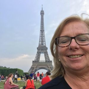 Meet your Posher, Elizabeth